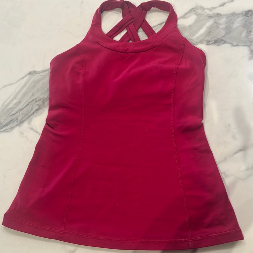 Berry colored lululemon tank top